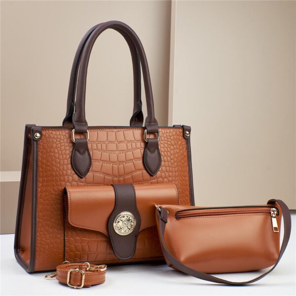 Elevate your style today with this versatile set 3 in 1 Ladies Handbag ! - Image 4