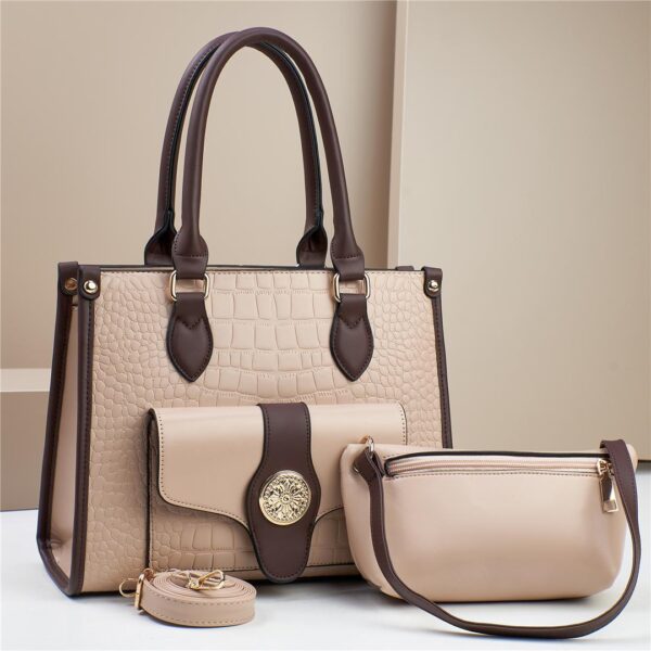 Elevate your style today with this versatile set 3 in 1 Ladies Handbag ! - Image 7