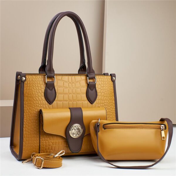 Elevate your style today with this versatile set 3 in 1 Ladies Handbag ! - Image 9