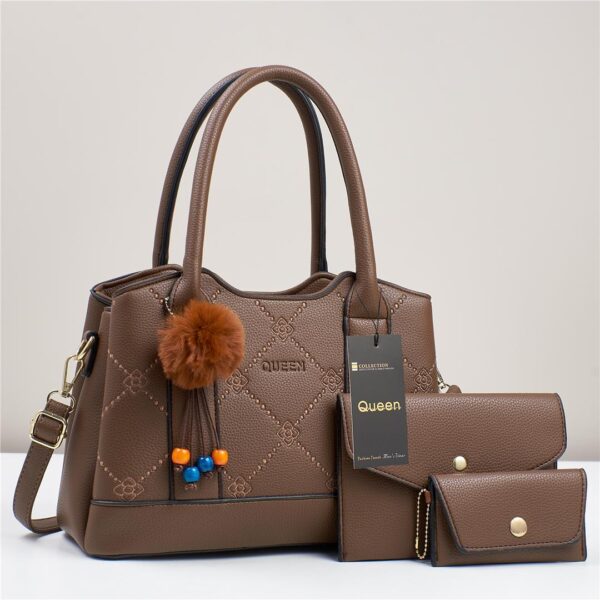 Trendy 3 in 1 Leather Handbag Set with Matching Wallet and Cardholder for Modern Style - Image 3