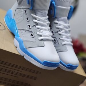 Jordan 6 Retro Sneaker Shoe
