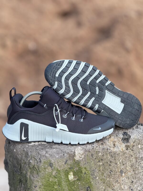 HIGH QUALITY NIKE (METCON)RUNNERS SHOES - Image 4