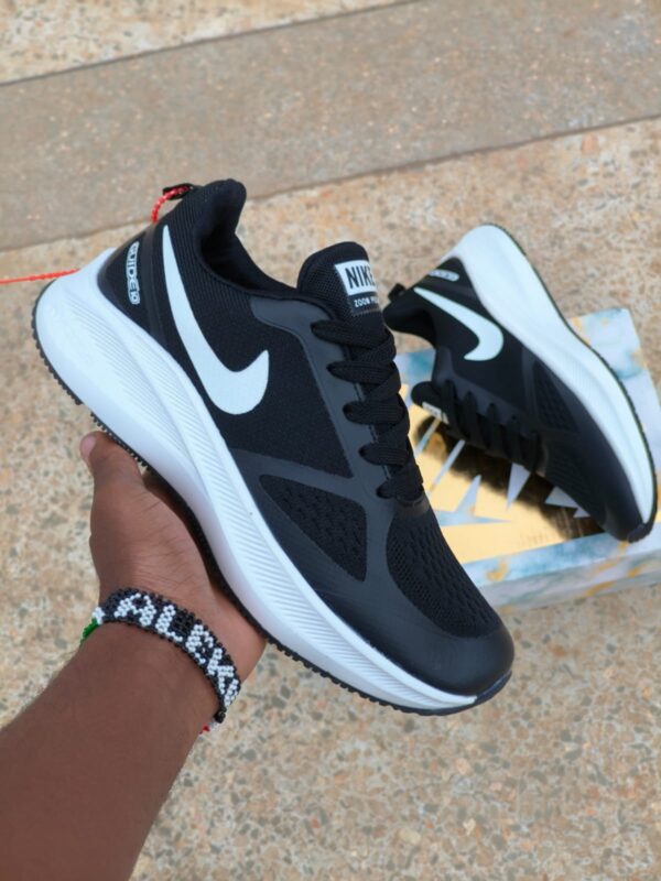 NIKE ZOOM X - Image 2