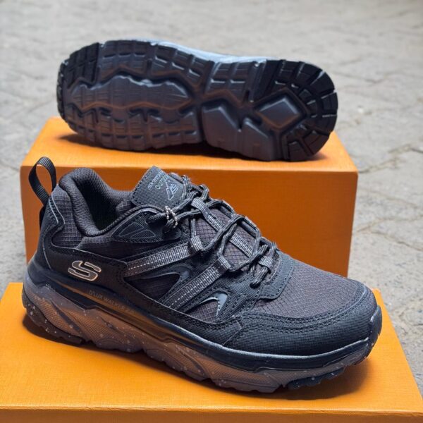 Skechers MAX CUSHIONING PREMIER TRAIL Shoe - Image 8